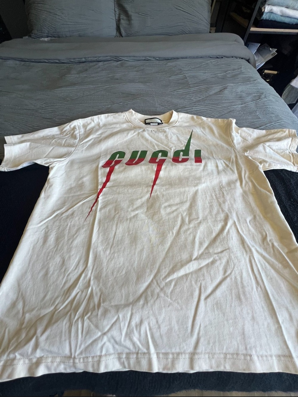Gucci Cream Graphic Logo Short Sleeve Shirt